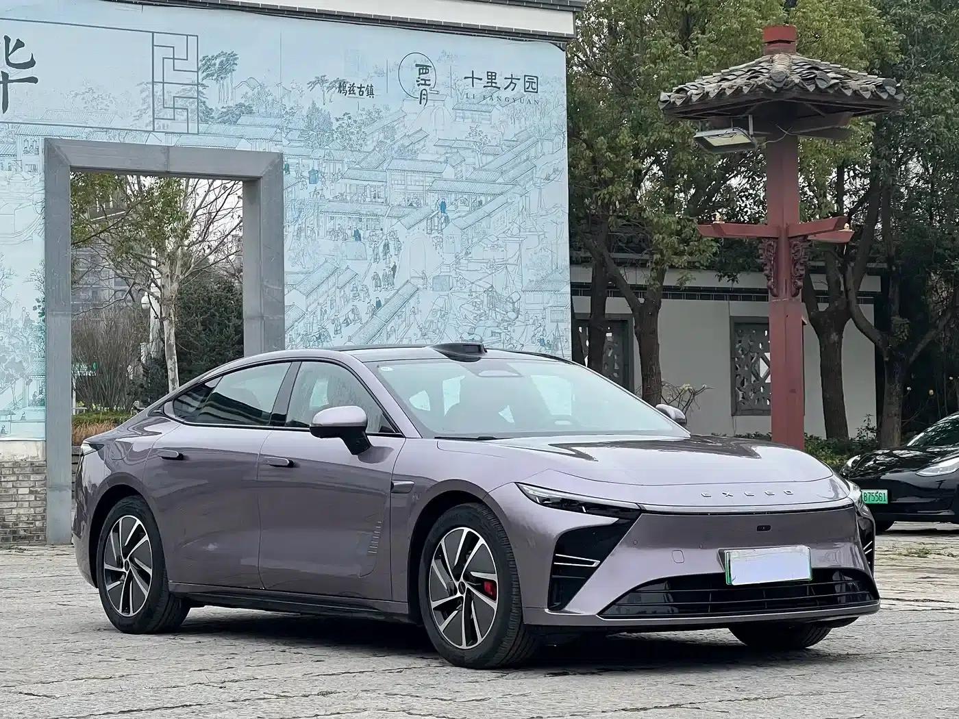 Exeed ES 2025 Range Extender Max Urban Driving Assist — миниатюра 3