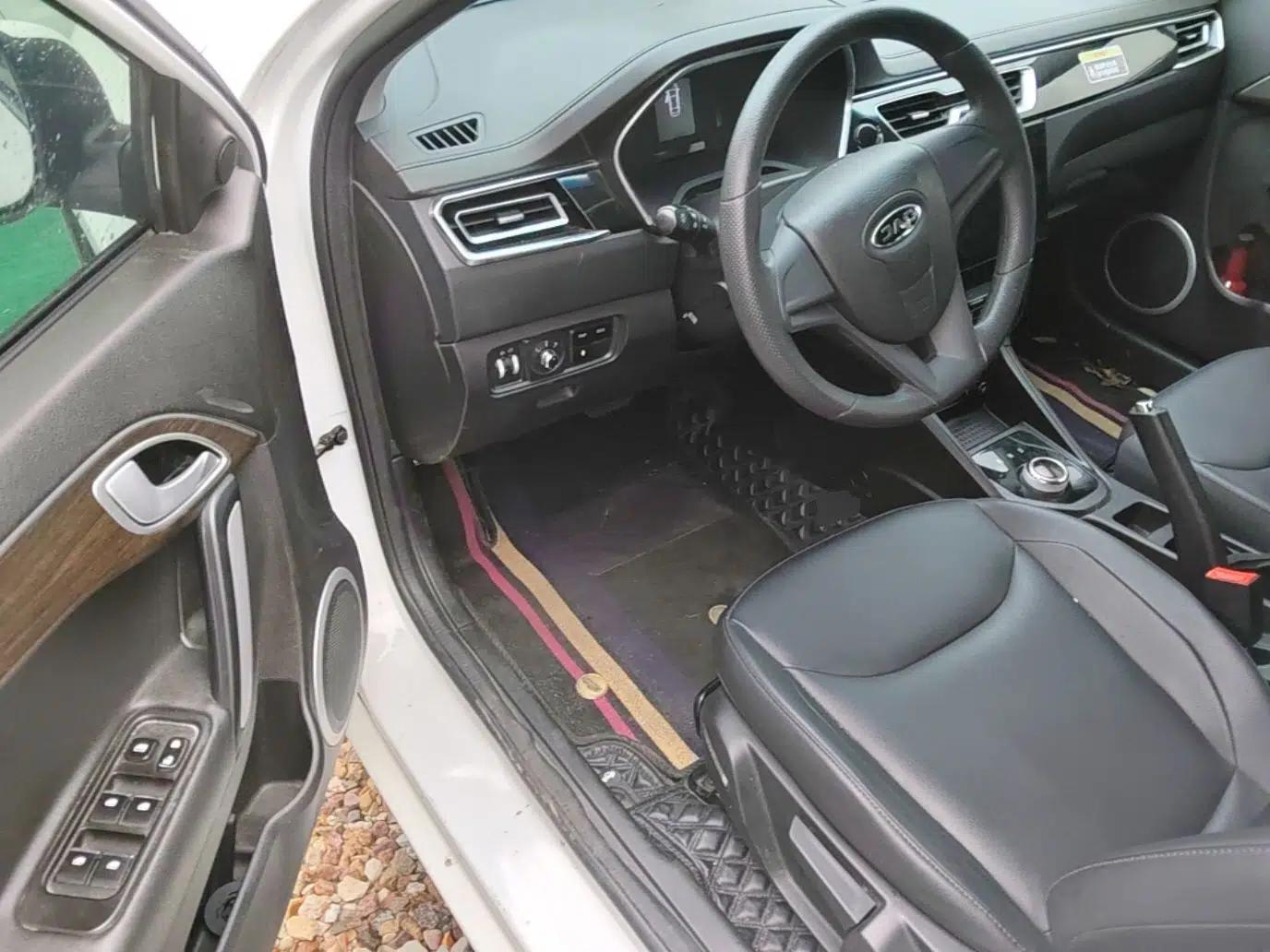 JAC Group iEVA50 2021 Battery-Swap Comfort Version — миниатюра 18
