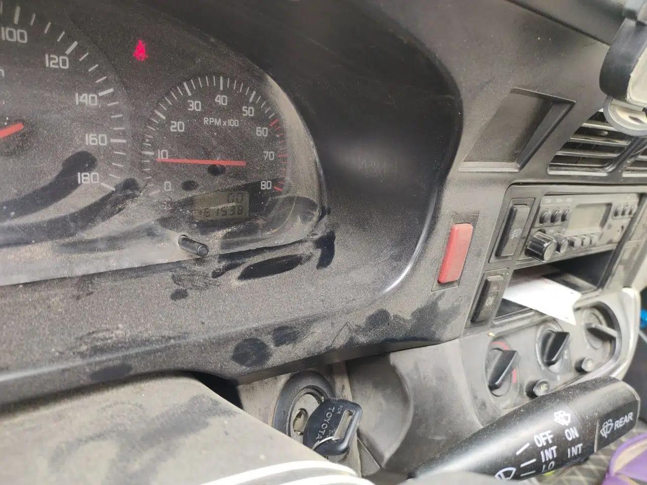 Jinbei Hiace 2 seats, cargo, enclosed van, 2.0-liter engine — миниатюра 12