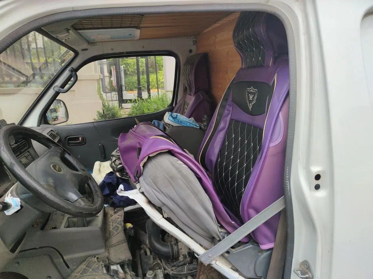 Jinbei Hiace 2 seats, cargo, enclosed van, 2.0-liter engine — миниатюра 15