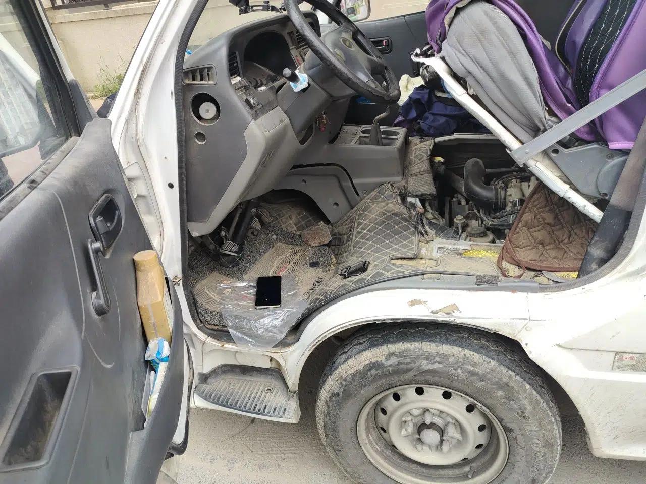 Jinbei Hiace 2 seats, cargo, enclosed van, 2.0-liter engine — миниатюра 16