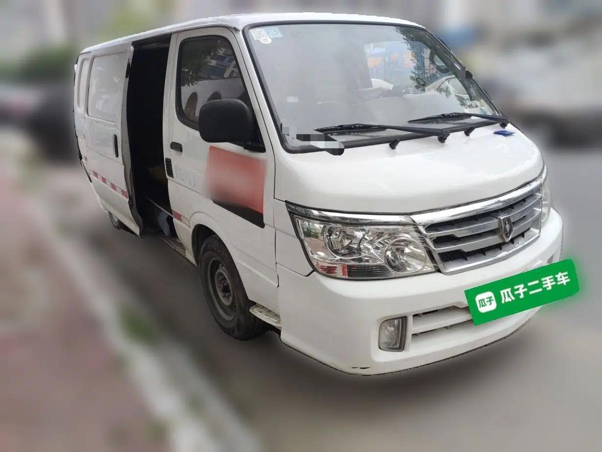 Jinbei Hiace 2 seats, cargo, enclosed van, 2.0-liter engine — миниатюра 3