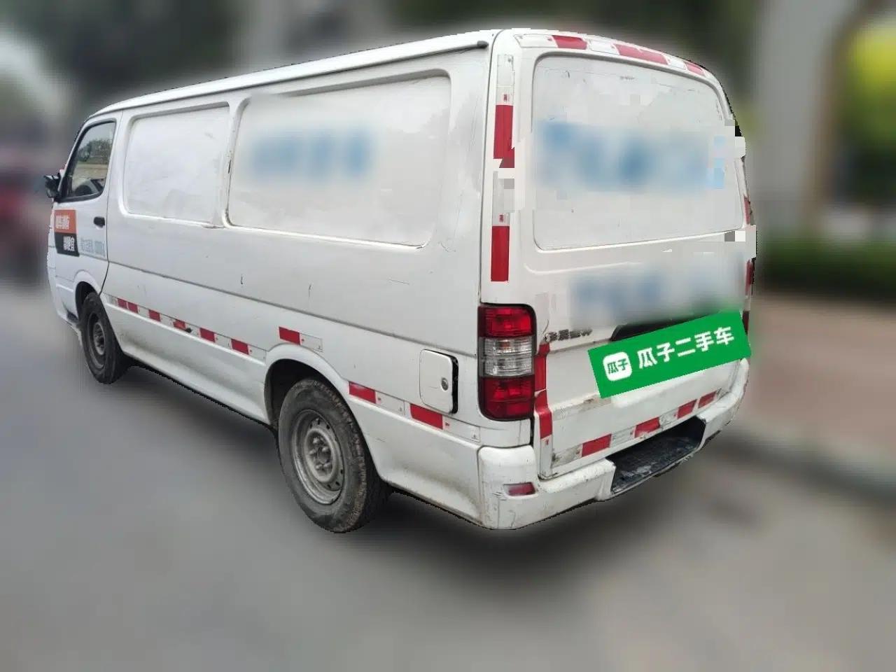 Jinbei Hiace 2 seats, cargo, enclosed van, 2.0-liter engine — миниатюра 4