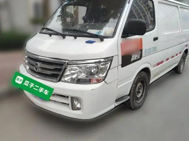 Jinbei Hiace 2 seats, cargo, enclosed van, 2.0-liter engine