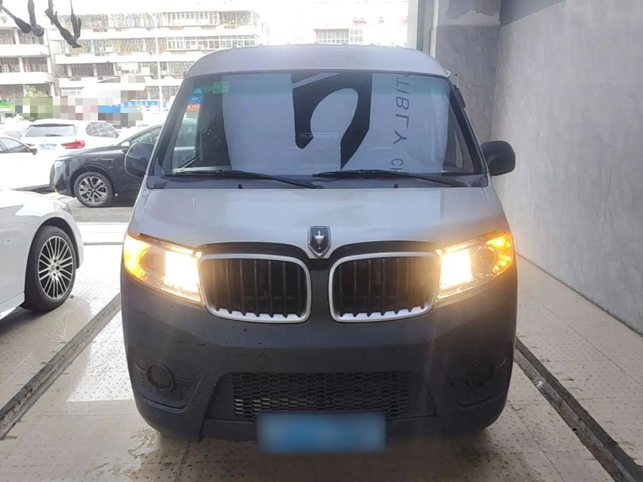 Jinbei Hiace X30 2021 1.5L Wealthy Van China VI Standard SWC15M — миниатюра 2