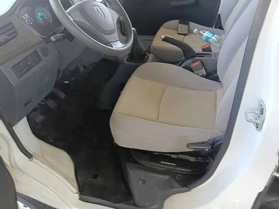 Jinbei Hiace X30 2023 1.5L Super-Comfortable Passenger Van 5/6/7-Seater Non-Air-Conditioned Version Model SWC15M — миниатюра 17