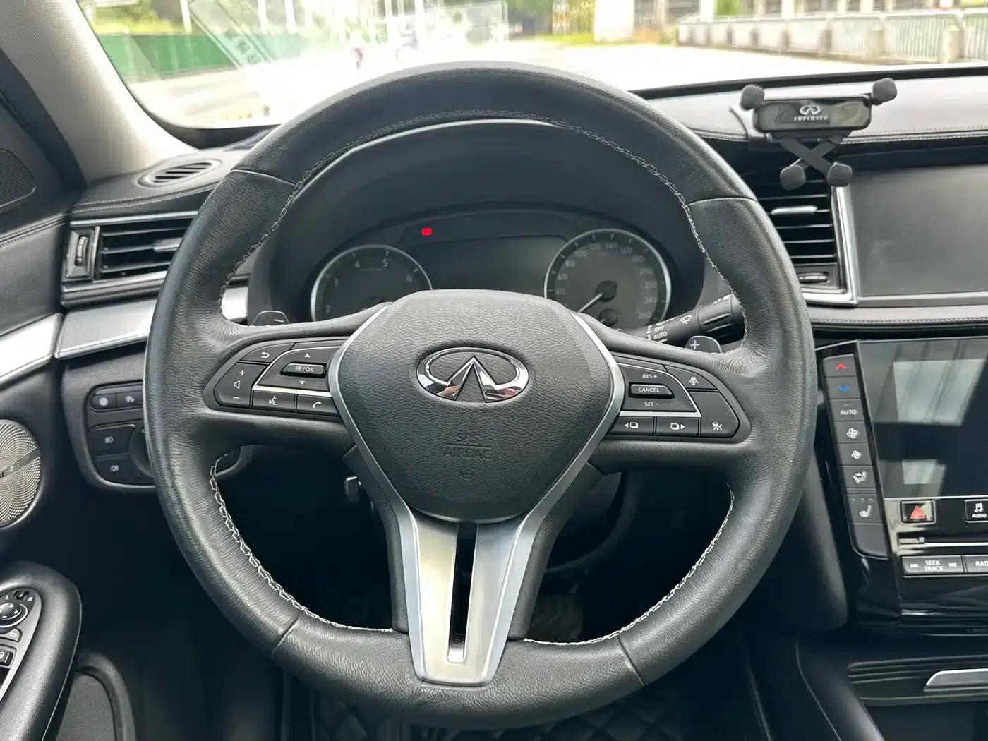 Infiniti QX50 2018 2.0T AWD Intelligent Edition — миниатюра 21