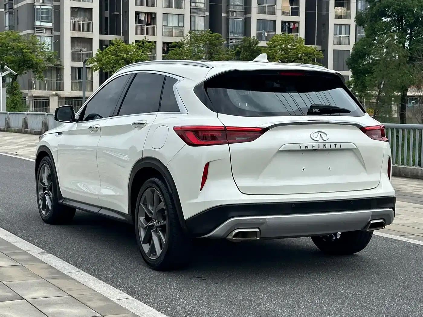 Infiniti QX50 2018 2.0T AWD Intelligent Edition — миниатюра 4