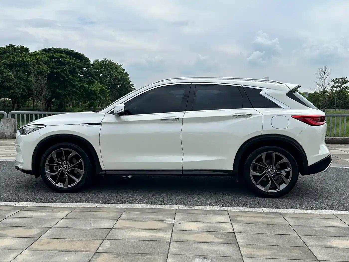 Infiniti QX50 2018 2.0T AWD Intelligent Edition — миниатюра 8