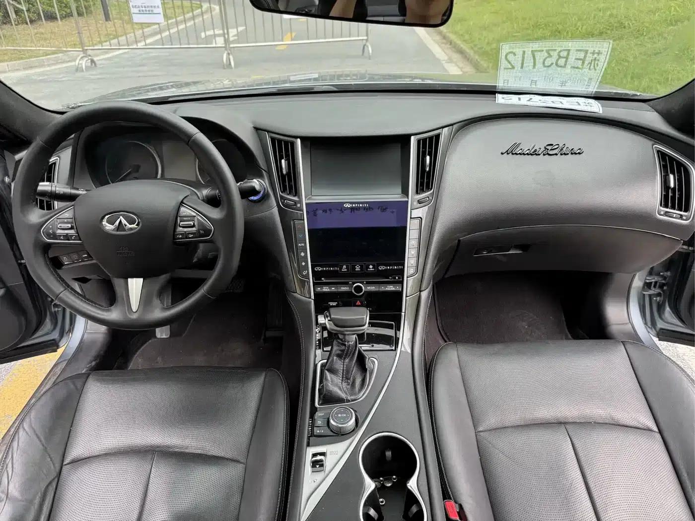 Infiniti Q50 2014 2.0T Comfort Edition — миниатюра 7