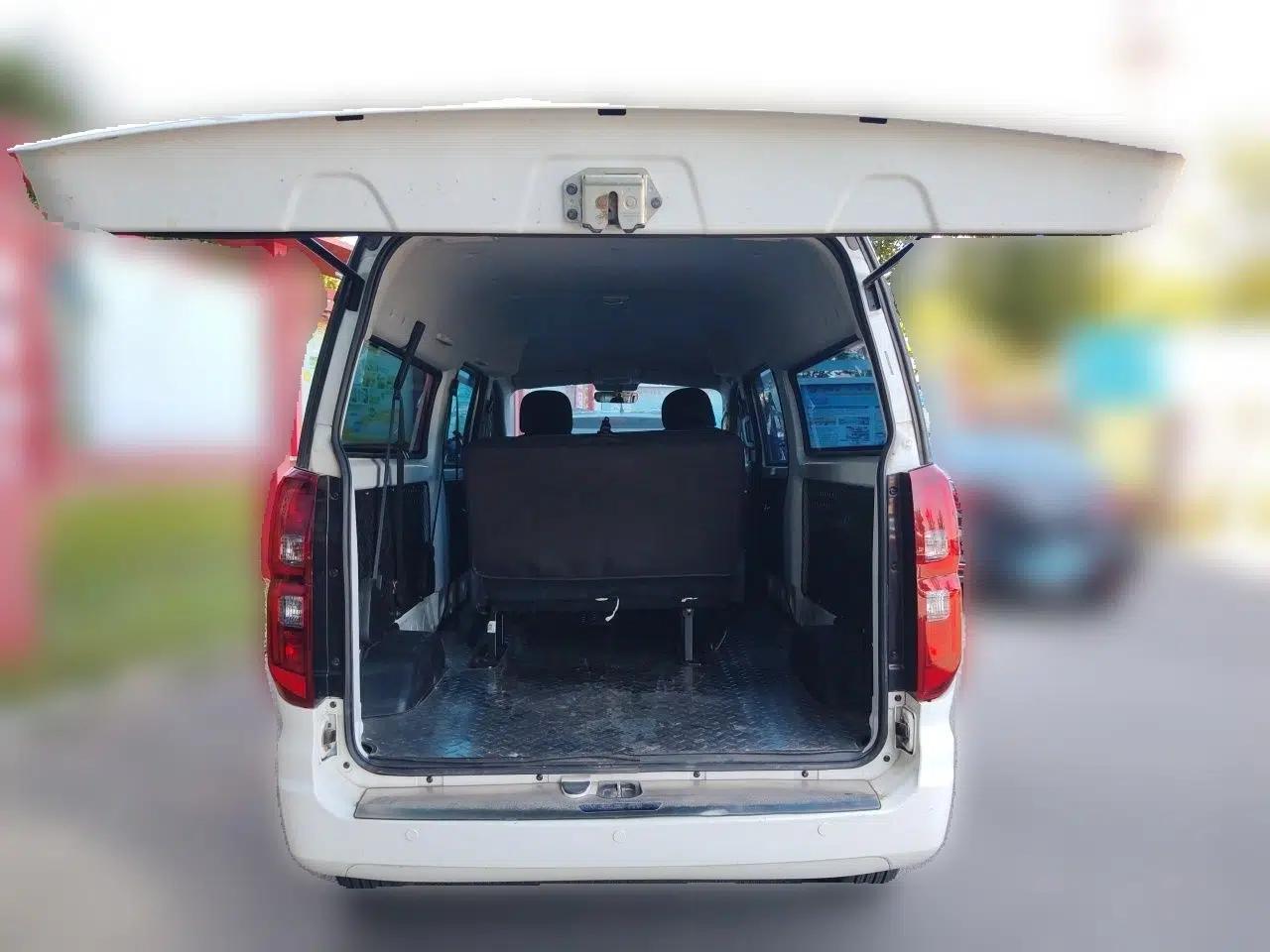 Jinbei Gold Hiace 2023 1.5L Passenger Vehicle Engineering Lion 5/6/7 Seater — миниатюра 19