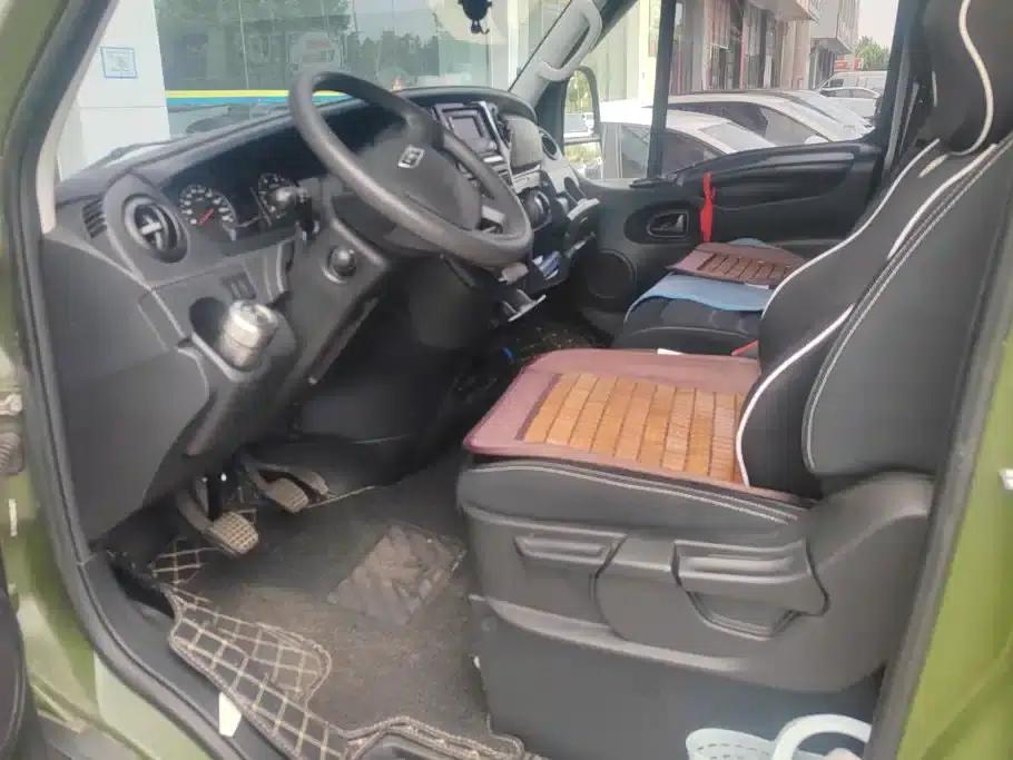 Iveco Daily 2021 2.0T Manual Short Wheelbase High Roof Side Sliding Door F1A — миниатюра 9