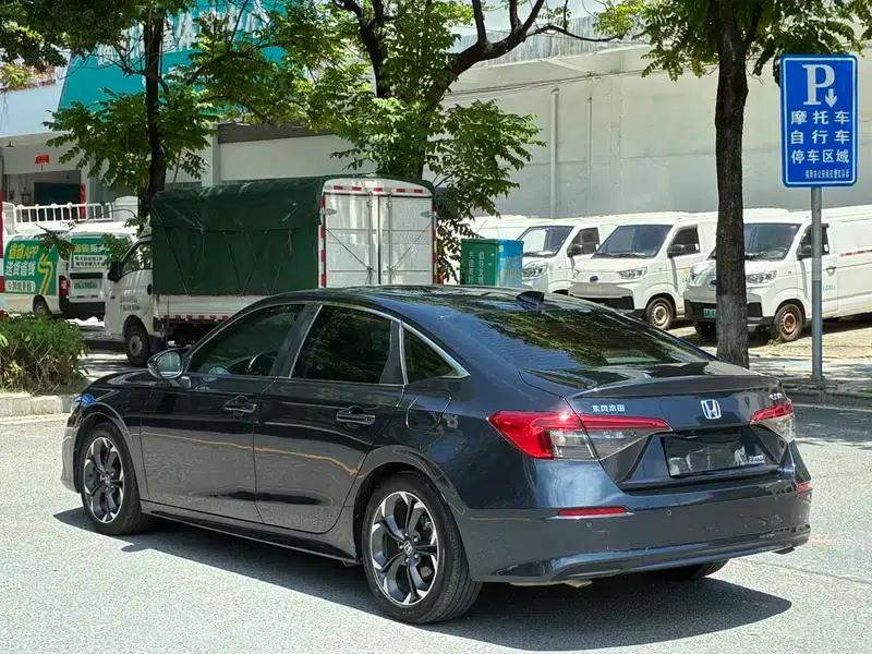 2022 Civic 240TURBO CVT Sporty Edition — миниатюра 4