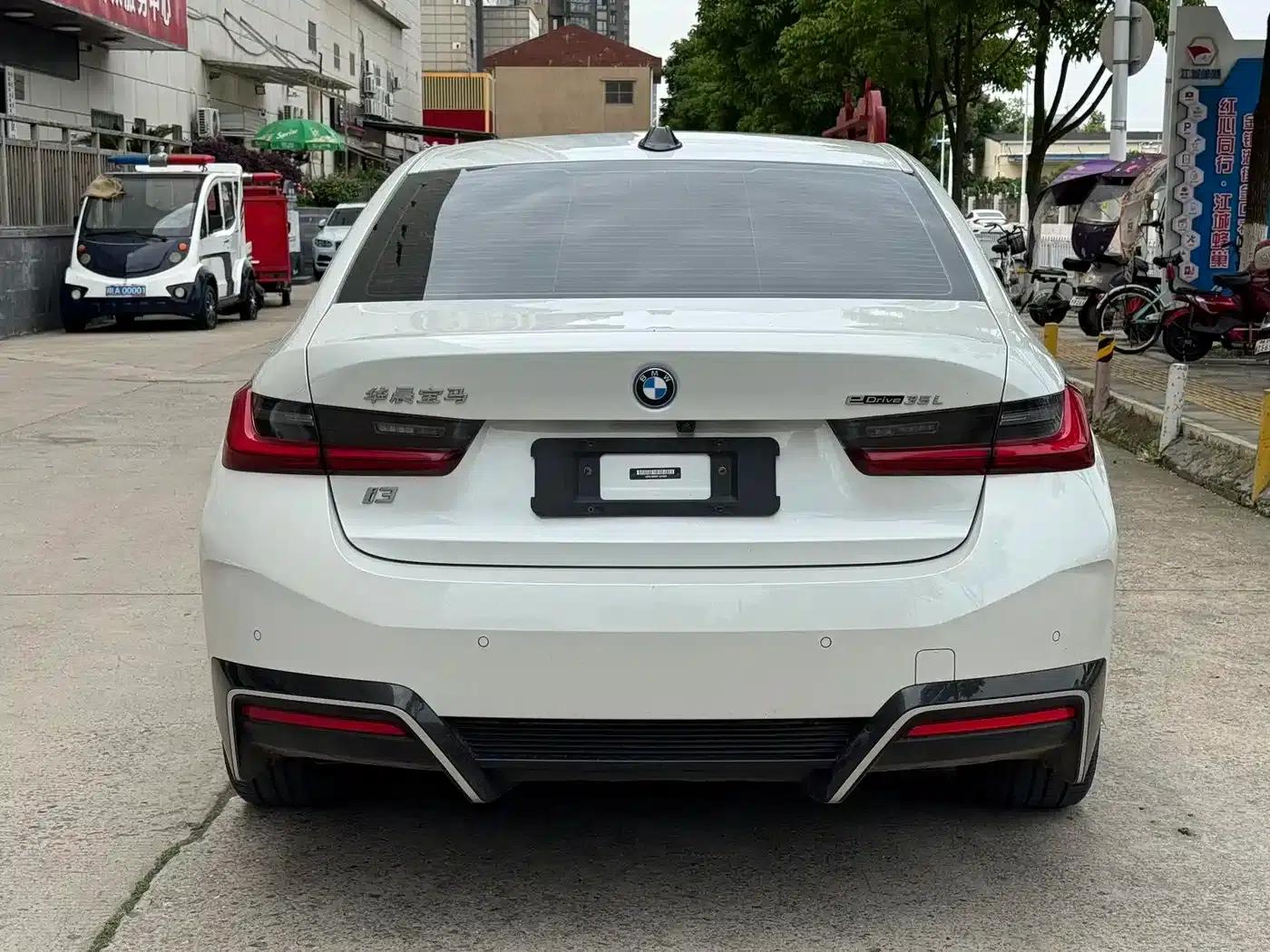 BMW i3 2022 eDrive 35L — миниатюра 15
