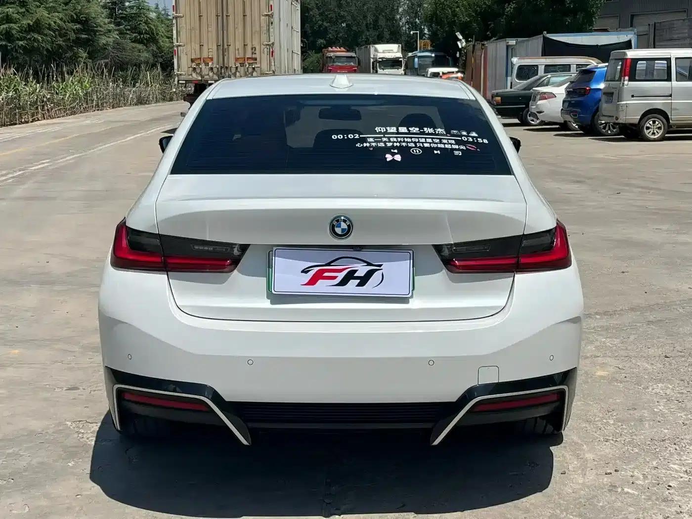 BMW i3 2023 eDrive 40 L Shadow Sport Package — миниатюра 8