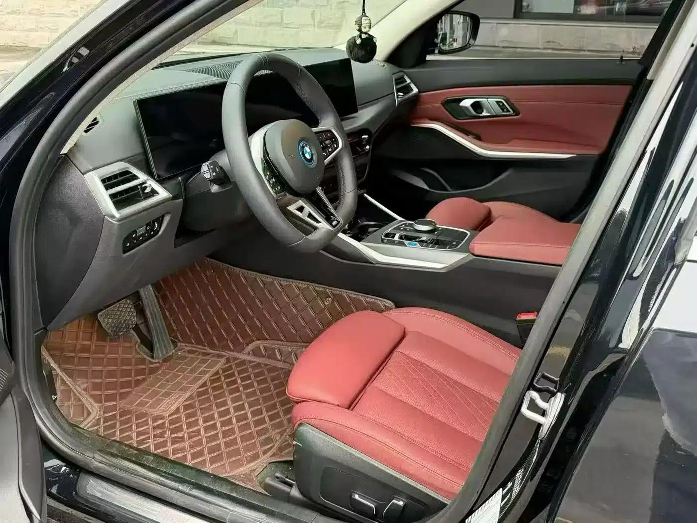 BMW i3 2025 eDrive 35 L — миниатюра 3