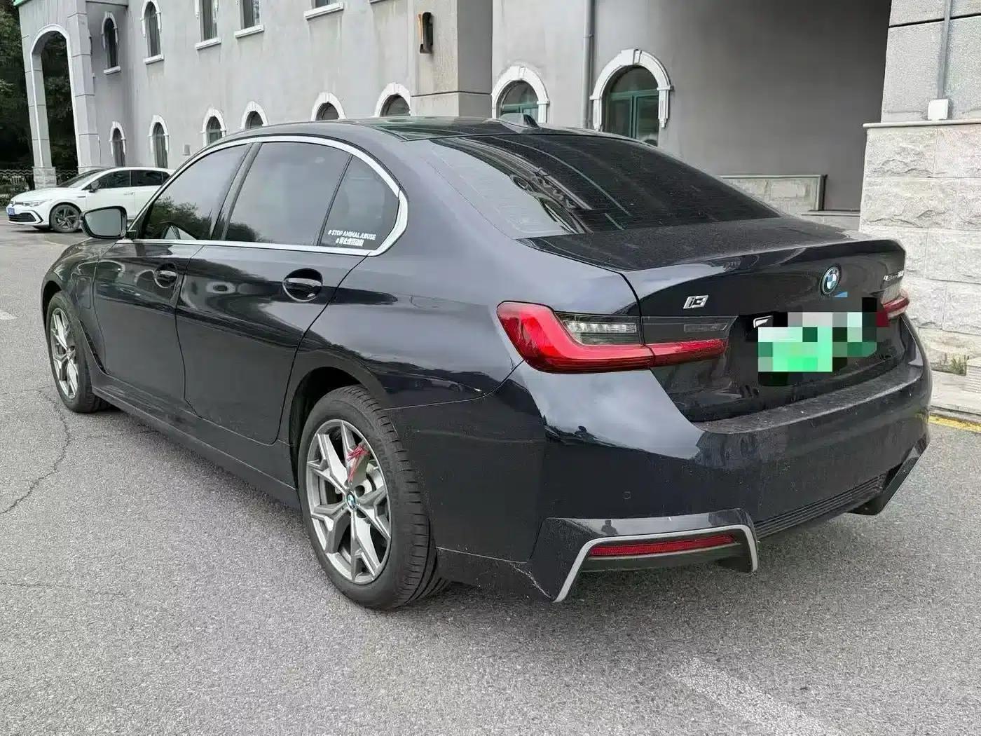 BMW i3 2025 eDrive 35 L — миниатюра 6