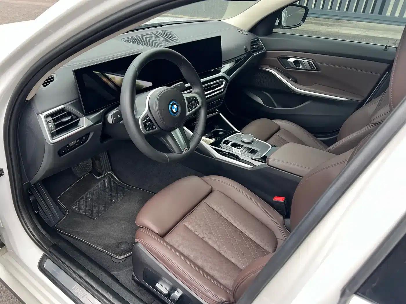 BMW i3 2022 eDrive 35L — миниатюра 7