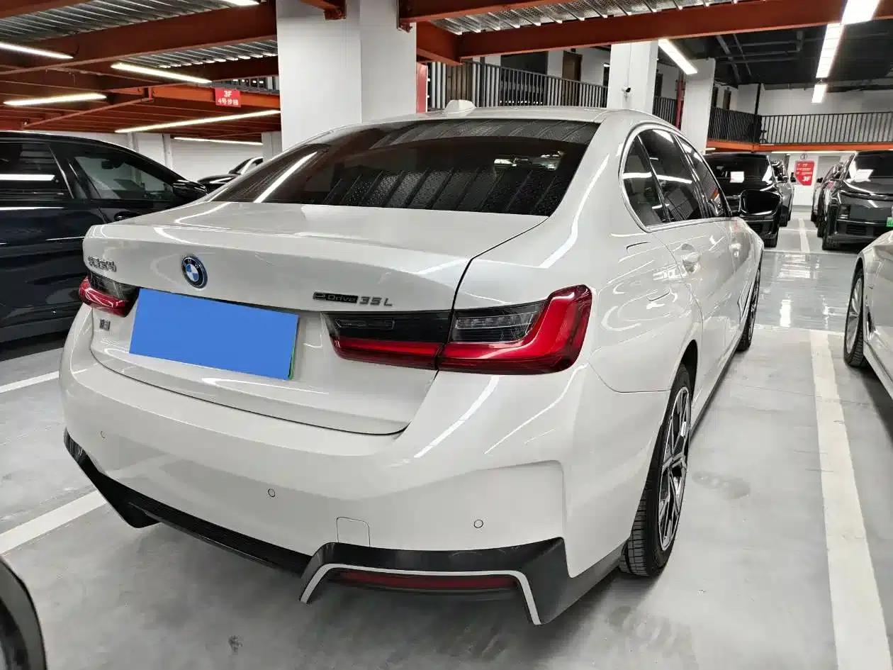 BMW i3 2024 eDrive 35L — миниатюра 10