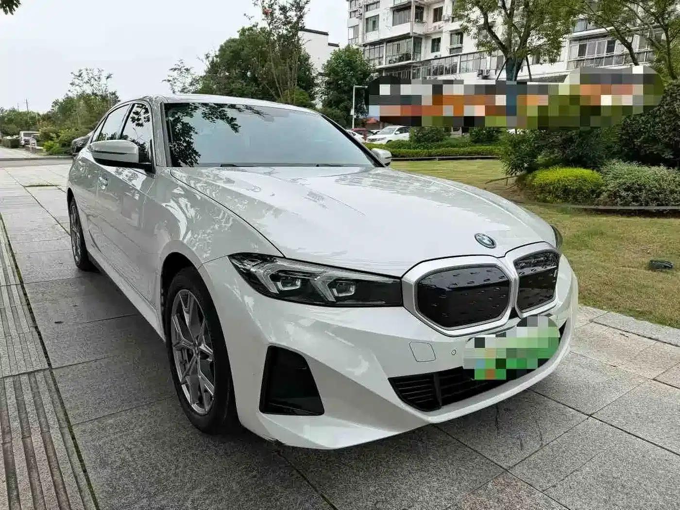 BMW i3 2024 eDrive 35L — миниатюра 2