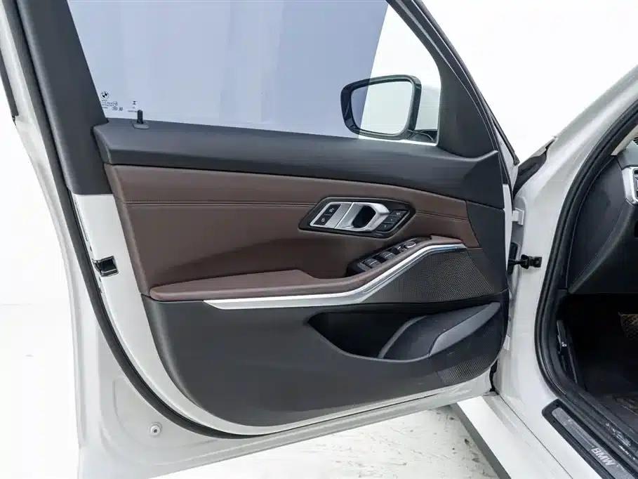 BMW i3 2022 eDrive 35L — миниатюра 13