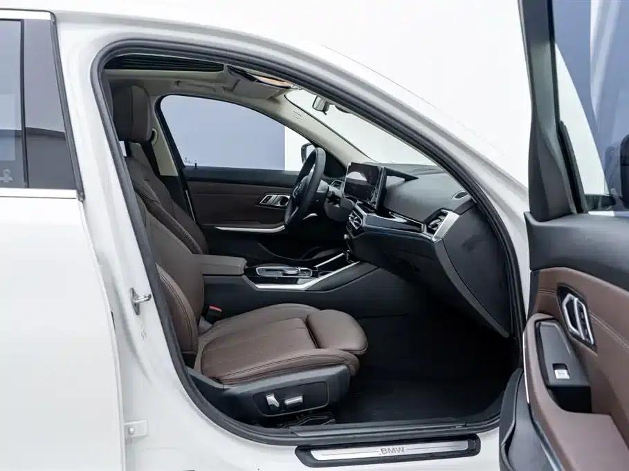 BMW i3 2022 eDrive 35L — миниатюра 15