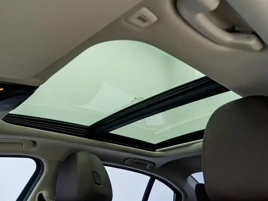 BMW i3 2022 eDrive 35L — миниатюра 25