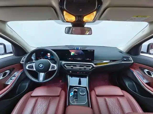 BMW i3 2022 eDrive 35L — миниатюра 5