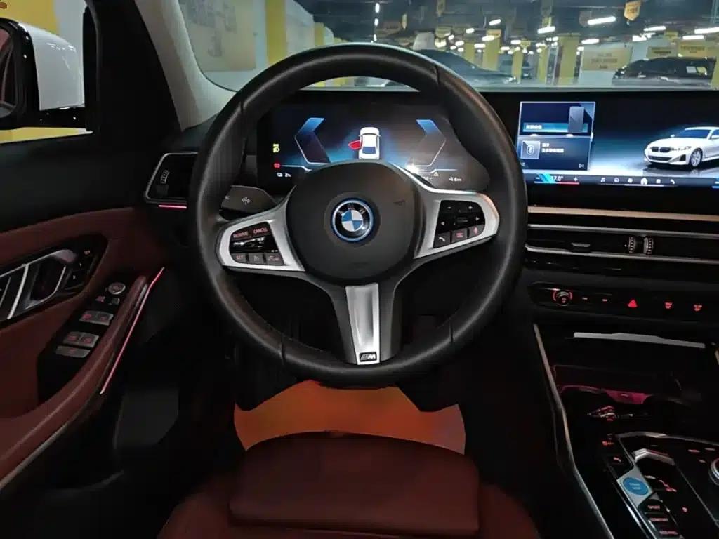 BMW i3 2024 eDrive 35L — миниатюра 11
