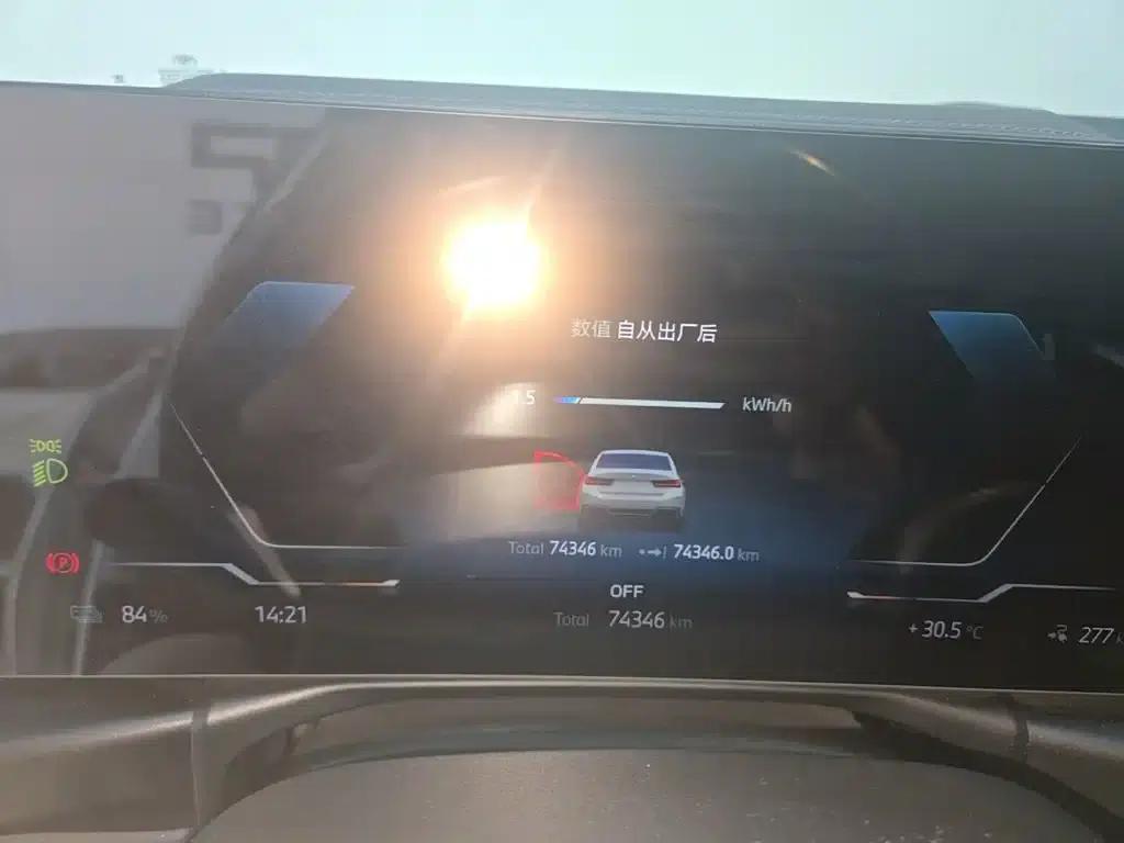 BMW i3 2024 eDrive 35L — миниатюра 12