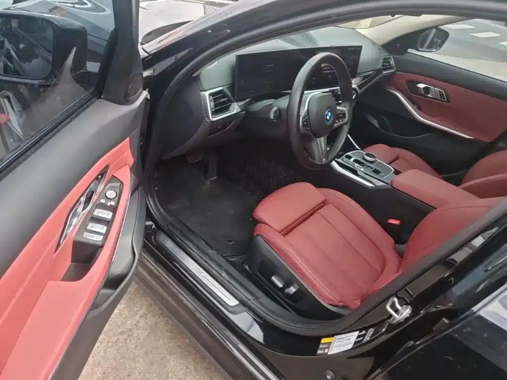 BMW i3 2022 eDrive 35L — миниатюра 16