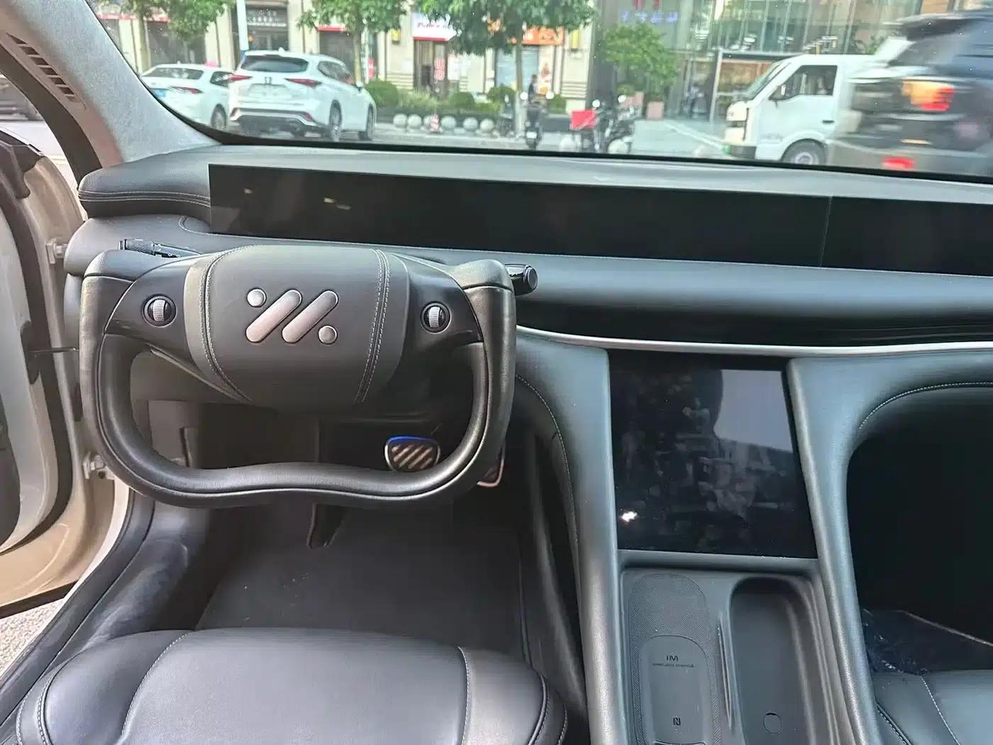 Zhiji L7 2024 MAX Long-Range Flagship Edition — миниатюра 6