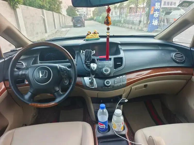 2005 Odyssey 2.4L Base Model — миниатюра 7
