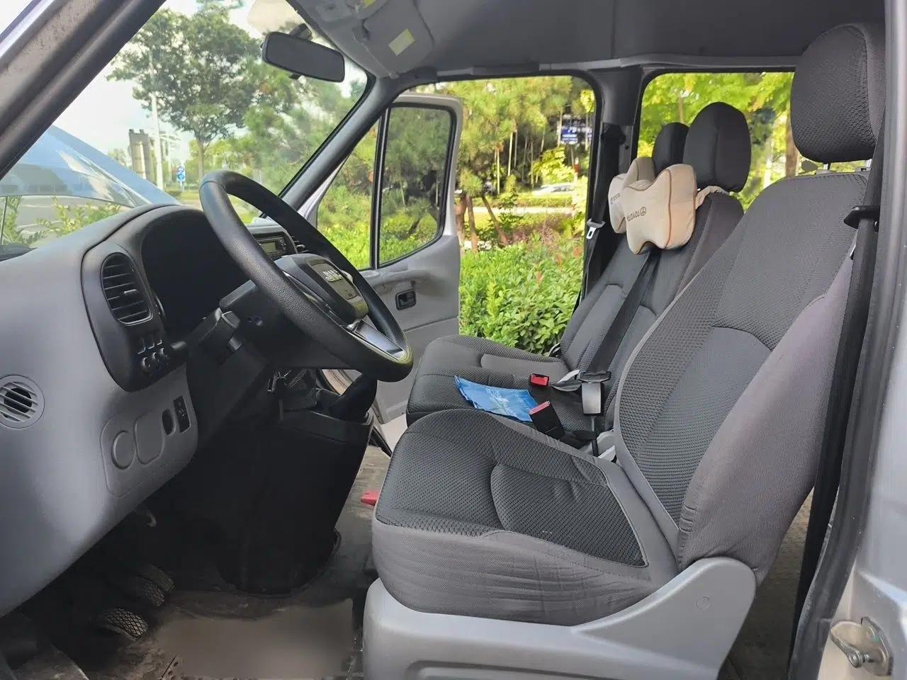 JMC Transit 2021 2.8T Space King Standard Version Short Wheelbase Mid-Height Roof 6-Seater Diesel Euro VI JX493 — миниатюра 14