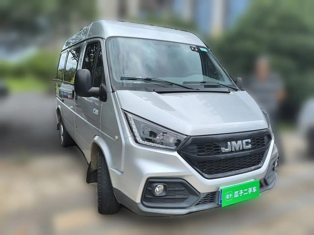 JMC Transit 2021 2.8T Space King Standard Version Short Wheelbase Mid-Height Roof 6-Seater Diesel Euro VI JX493 — миниатюра 3