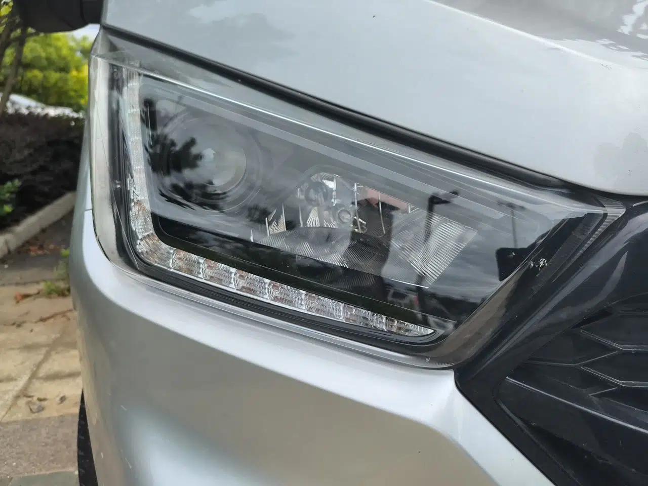 JMC Transit 2021 2.8T Space King Standard Version Short Wheelbase Mid-Height Roof 6-Seater Diesel Euro VI JX493 — миниатюра 7