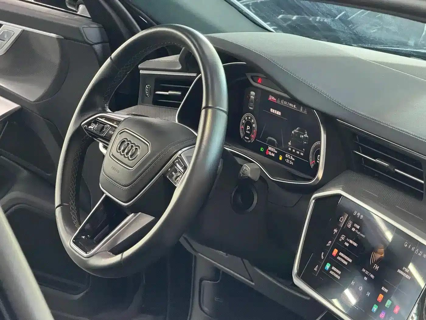 Audi A6L 2023 Facelift 45 TFSI Dynamic Edition — миниатюра 11