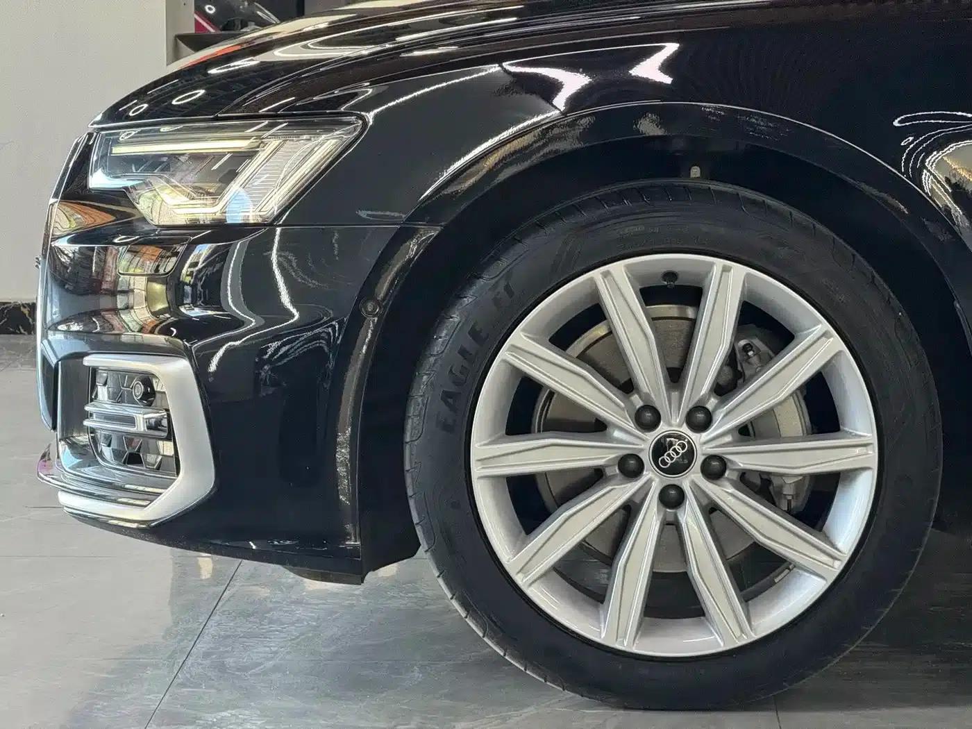 Audi A6L 2023 Facelift 45 TFSI Dynamic Edition — миниатюра 18