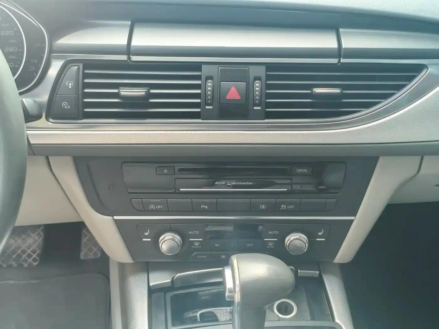 Audi A6L 2012 30 FSI Comfort — миниатюра 13