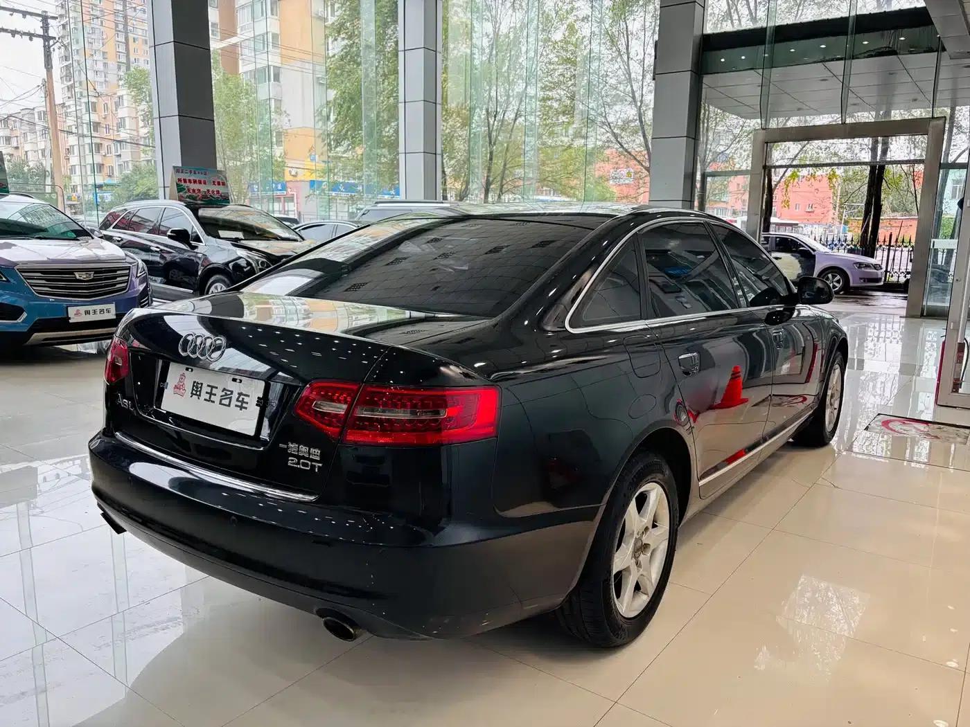 Audi A6L 2011 2.0 TFSI Automatic Standard Edition — миниатюра 6