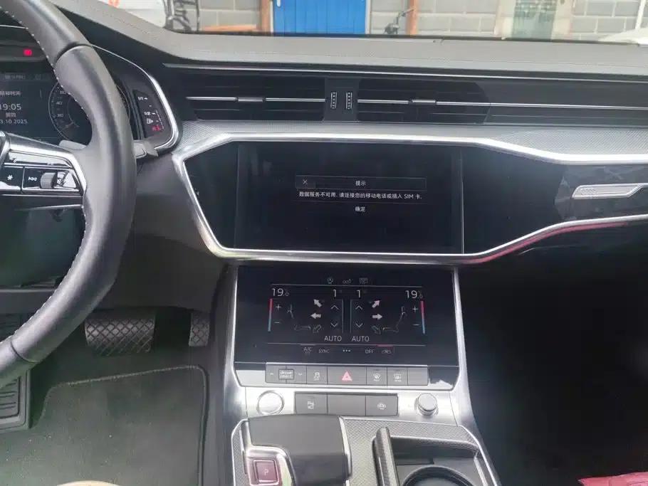 Audi A6L 2019 45 TFSI Premium Dynamic Edition — миниатюра 13