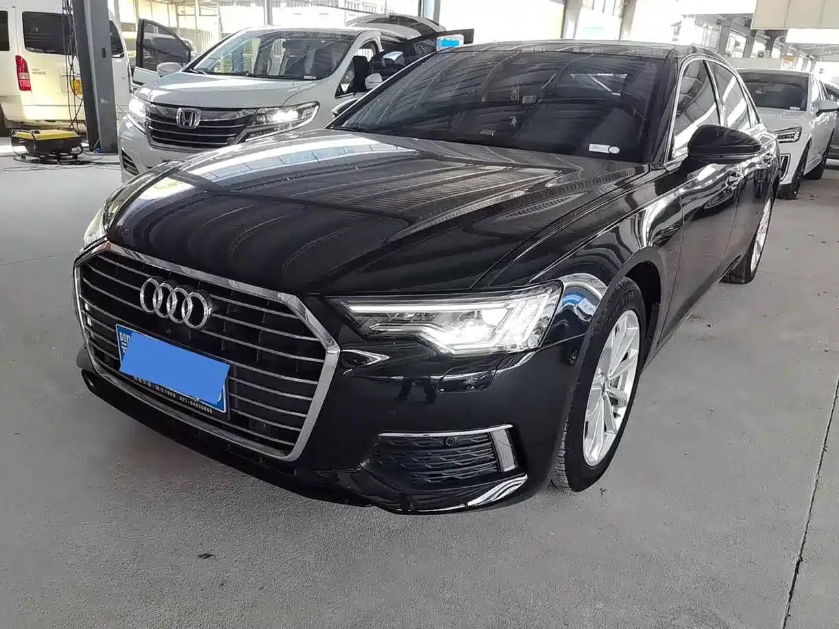 Audi A6L 2020 40 TFSI Luxury Elegance — миниатюра 1