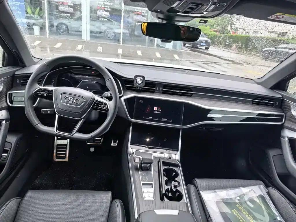 Audi A6L 2026 55 TFSI quattro Premium Dynamic Edition — миниатюра 4
