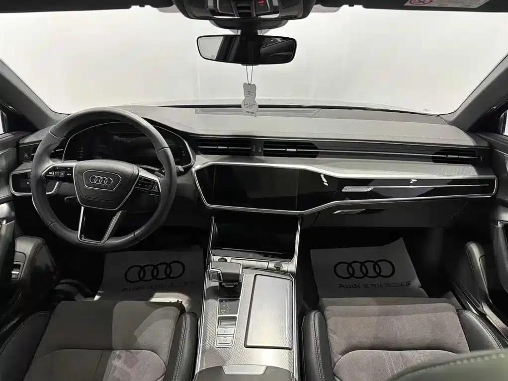 Audi A6L 2023 Facelift 45 TFSI Dynamic Edition — миниатюра 7