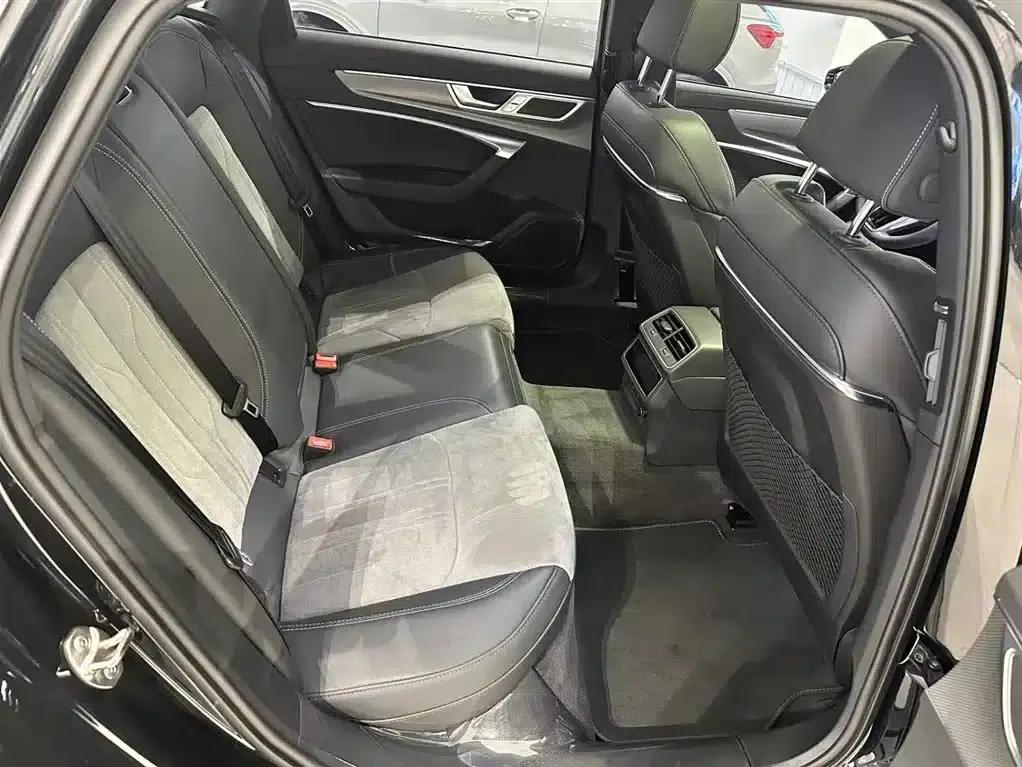 Audi A6L 2023 Facelift 45 TFSI Dynamic Edition — миниатюра 8