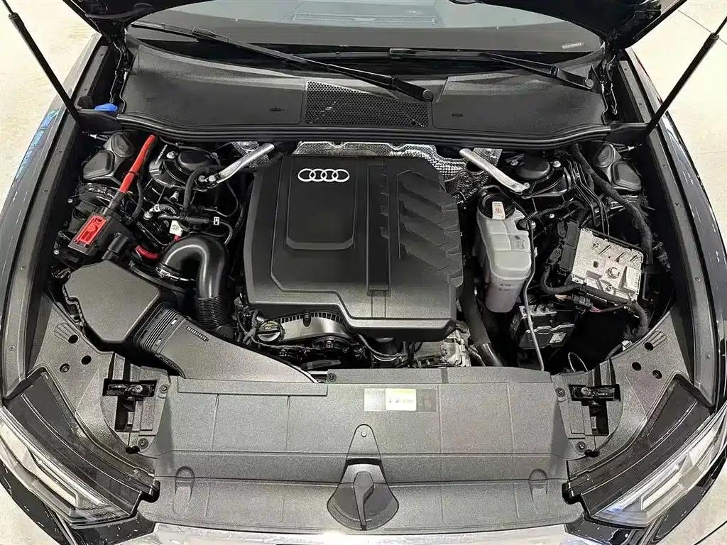 Audi A6L 2023 Facelift 45 TFSI Dynamic Edition — миниатюра 9