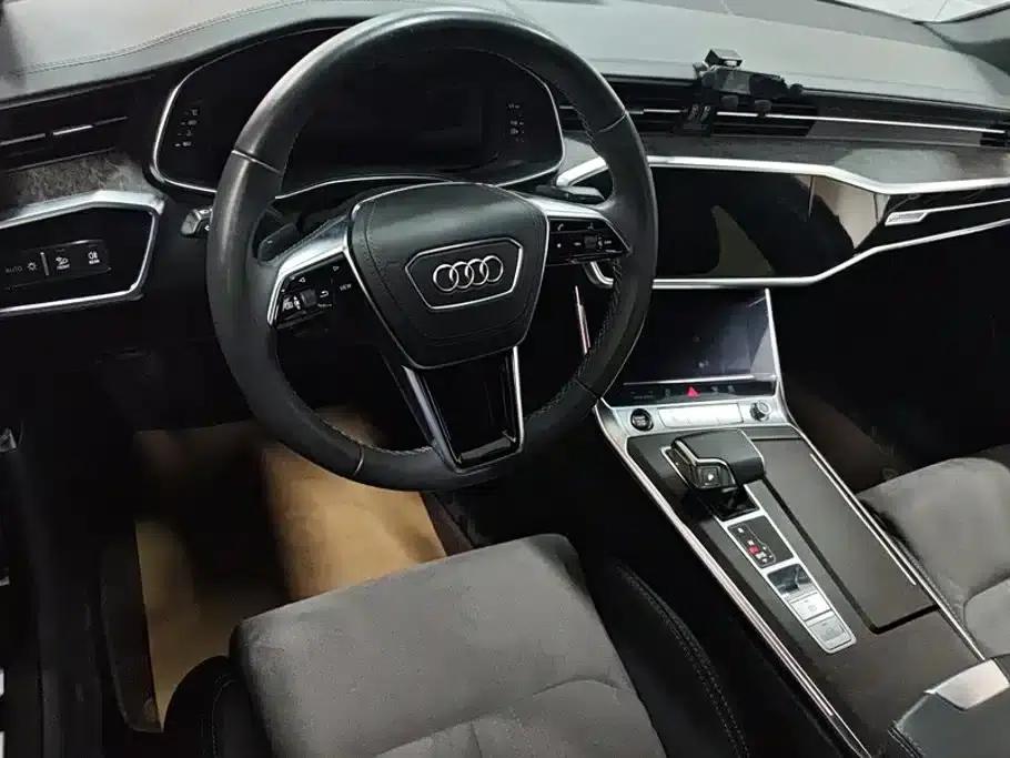 Audi A6L 2023 Facelift 45 TFSI Dynamic Edition — миниатюра 12