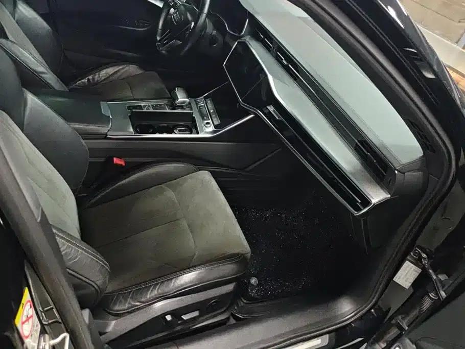 Audi A6L 2019 40 TFSI Luxury Dynamic — миниатюра 8