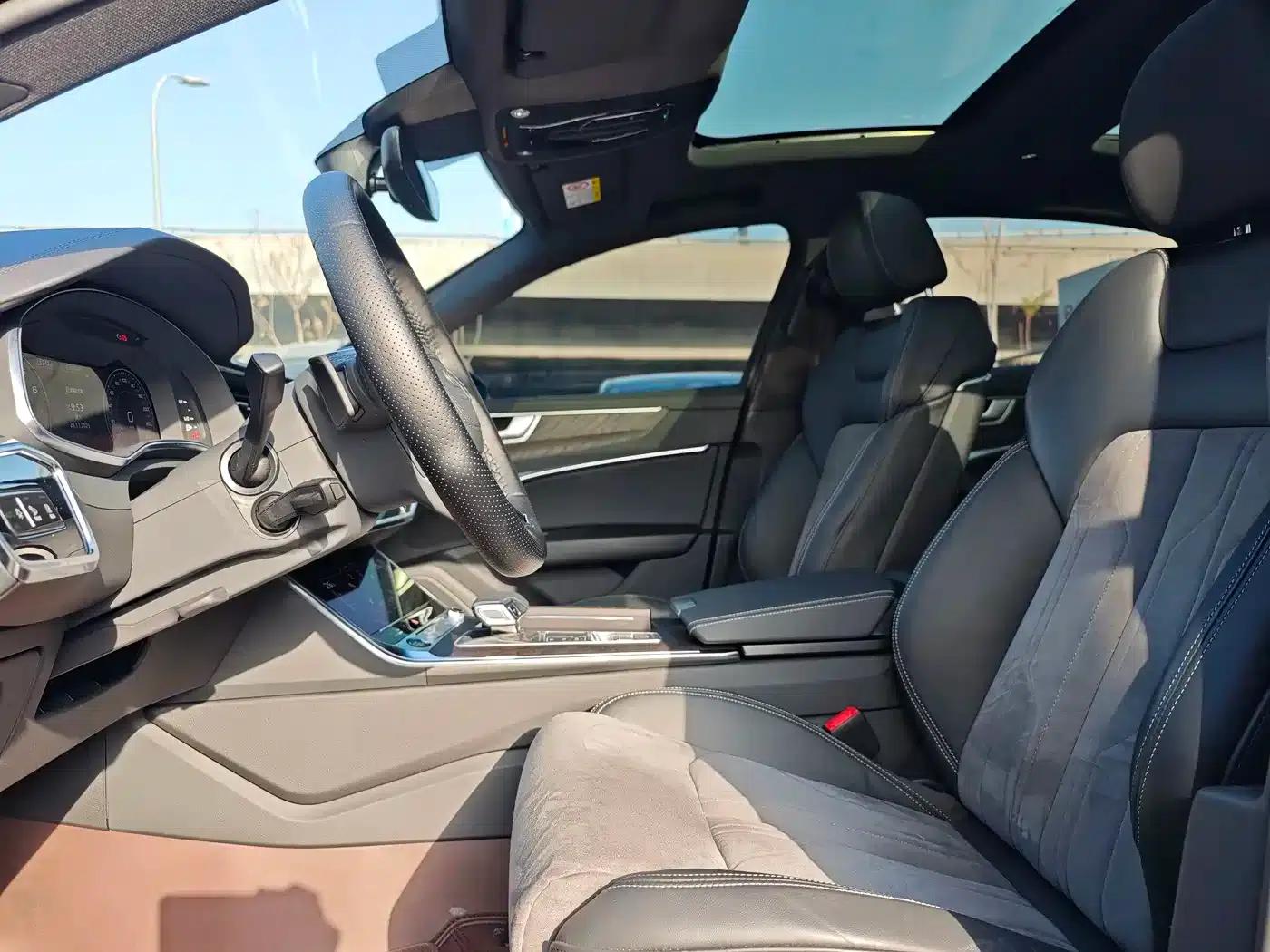 Audi A6L 2023 Facelift 45 TFSI quattro Premium Dynamic Edition — миниатюра 7