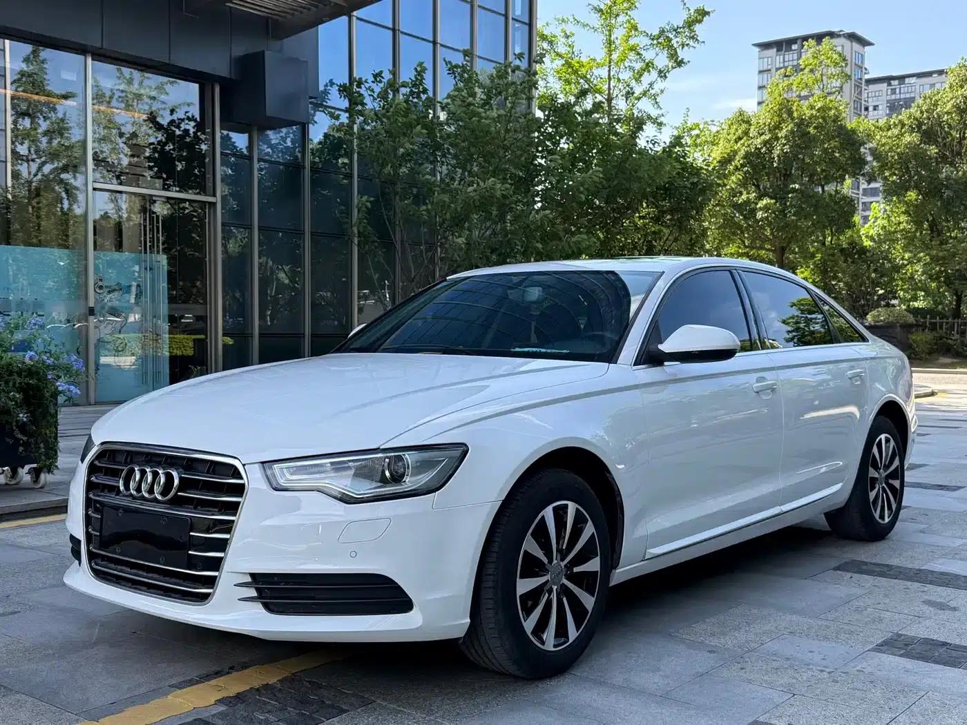 Audi A6L 2014 TFSI Standard Edition — миниатюра 1